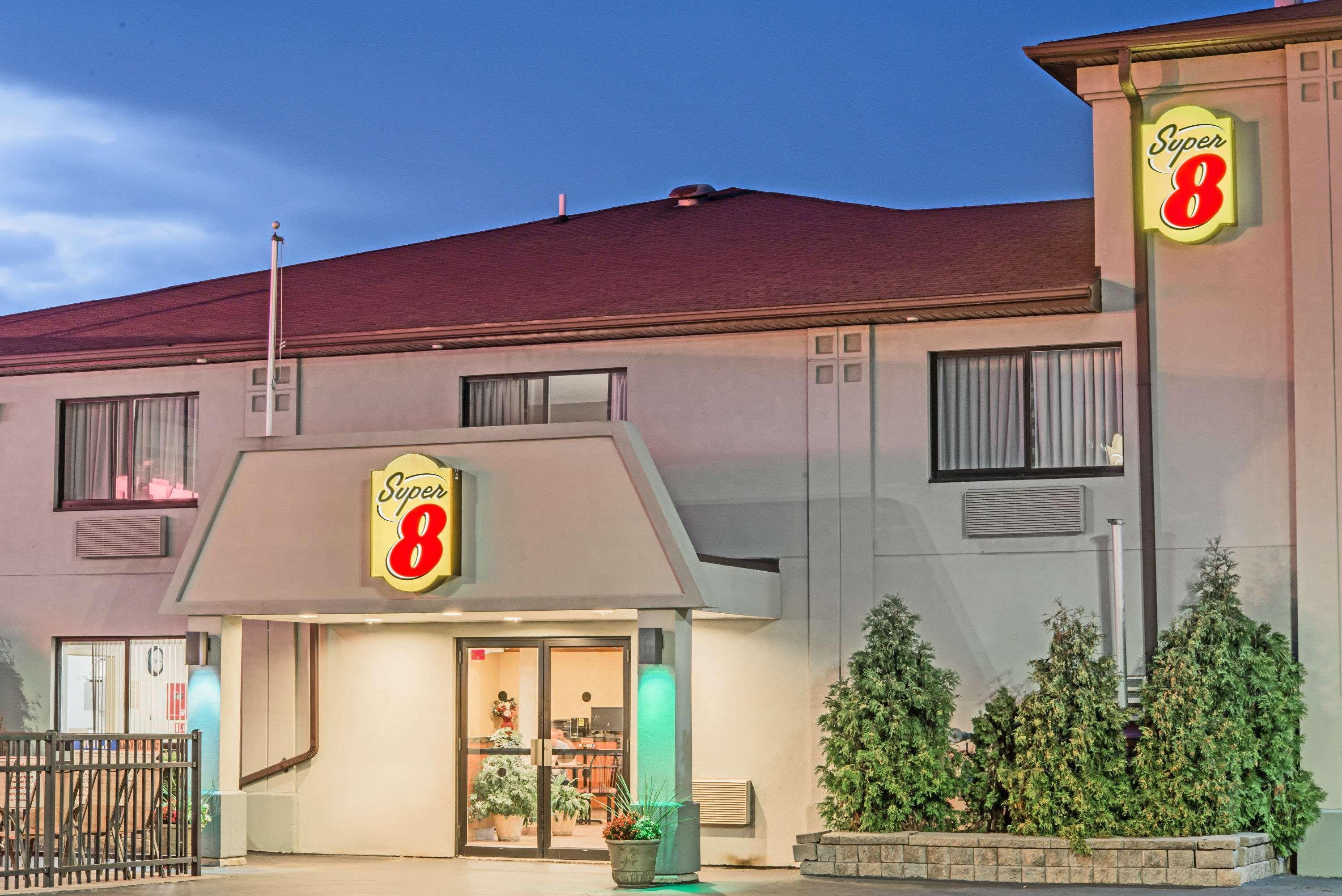 Super 8 By Wyndham Niagara Falls Eksteriør bilde