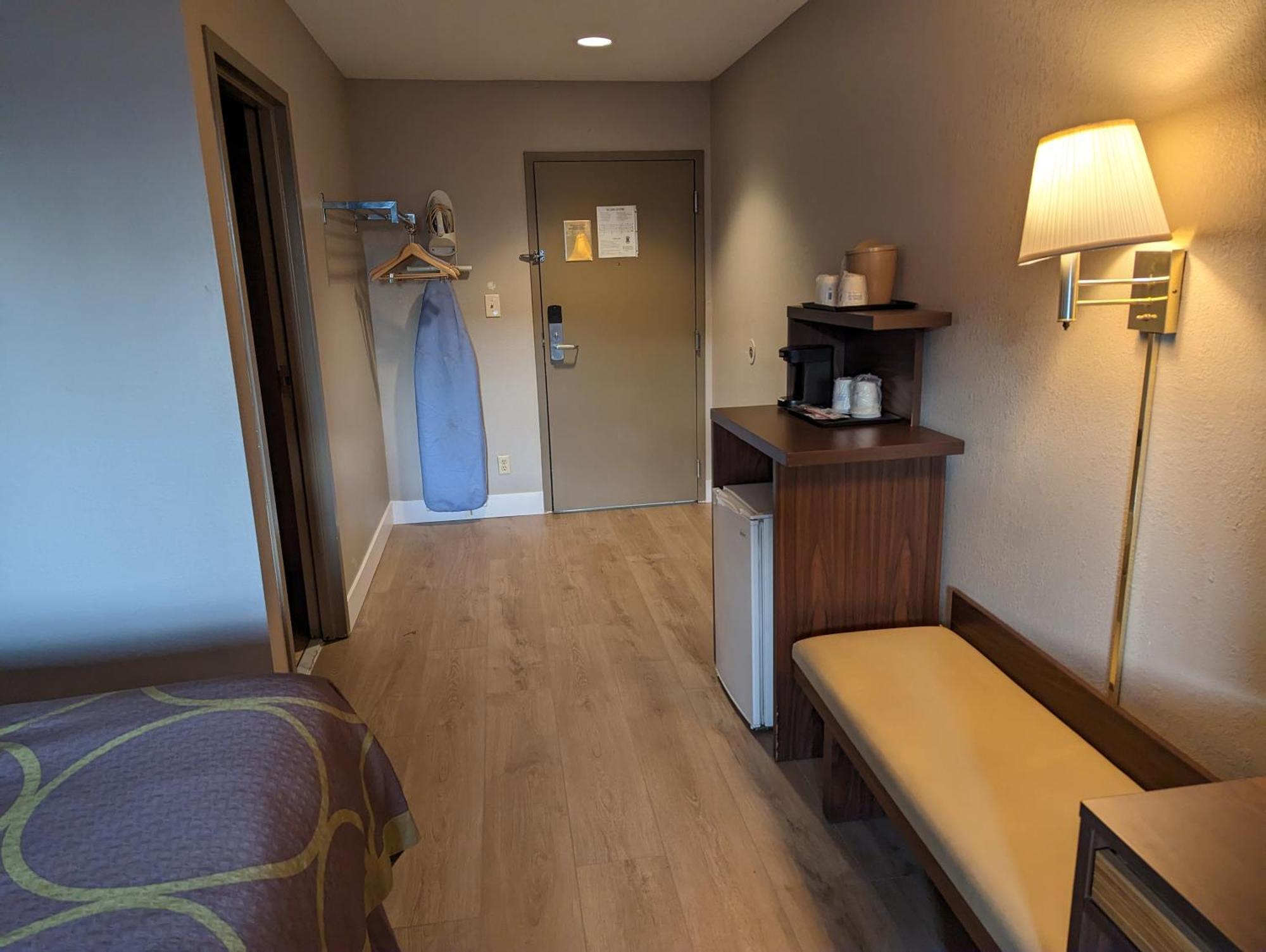 Super 8 By Wyndham Niagara Falls Eksteriør bilde