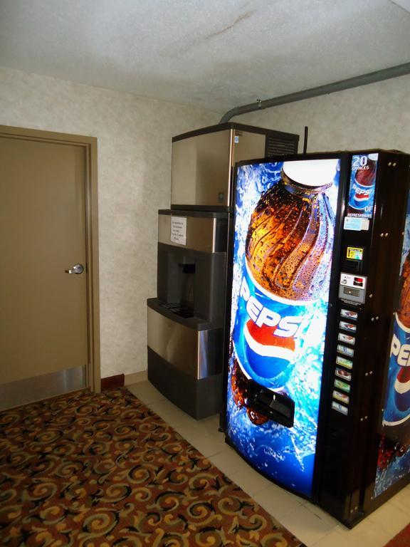 Super 8 By Wyndham Niagara Falls Eksteriør bilde